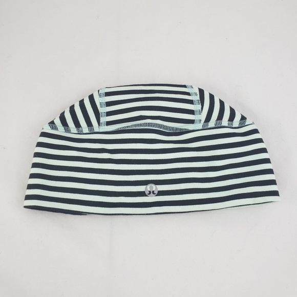 lululemon run it out toque